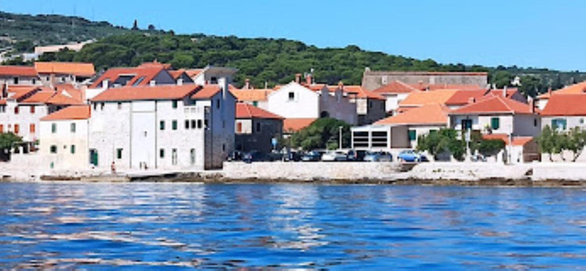 Apartmani Banic Postira Kültér fotó