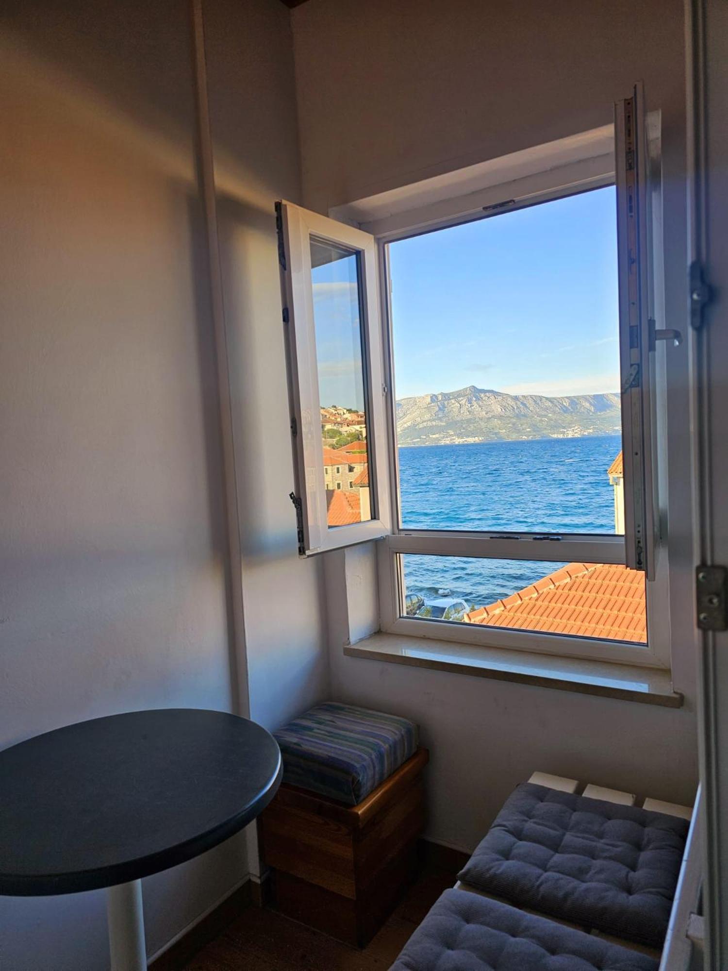 Apartmani Banic Postira Szoba fotó